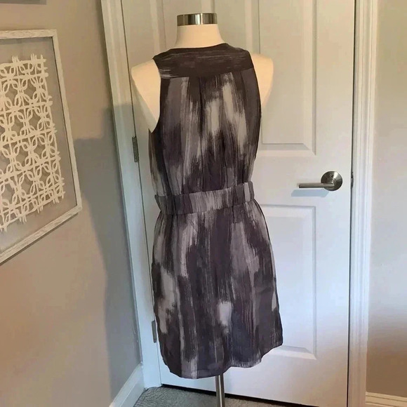 Banana Republic silk dress size 6 - Picture 3 of 8